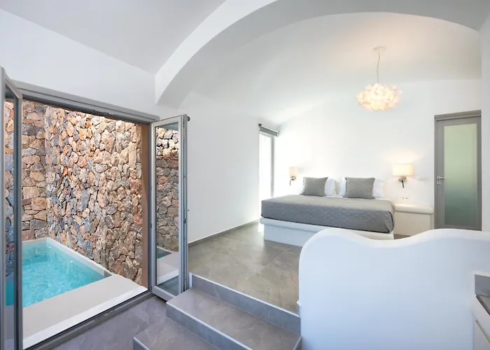 Felicity Cave ヴィラ Éxo Goniá